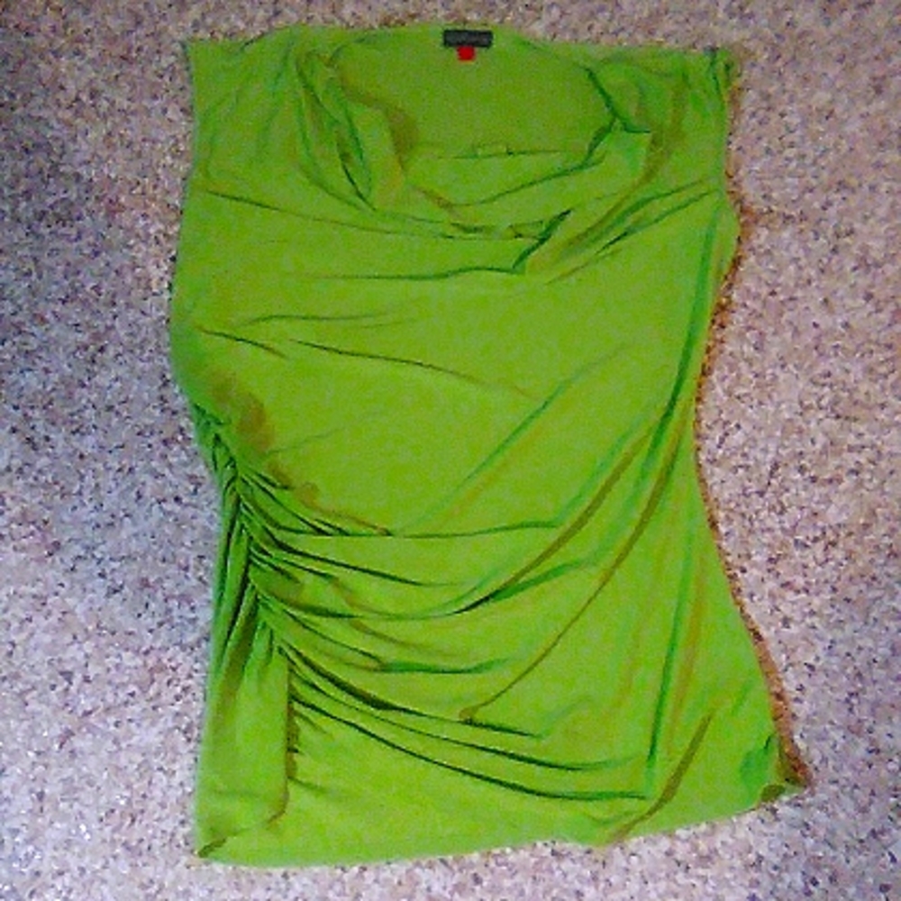 Vince camuto top
